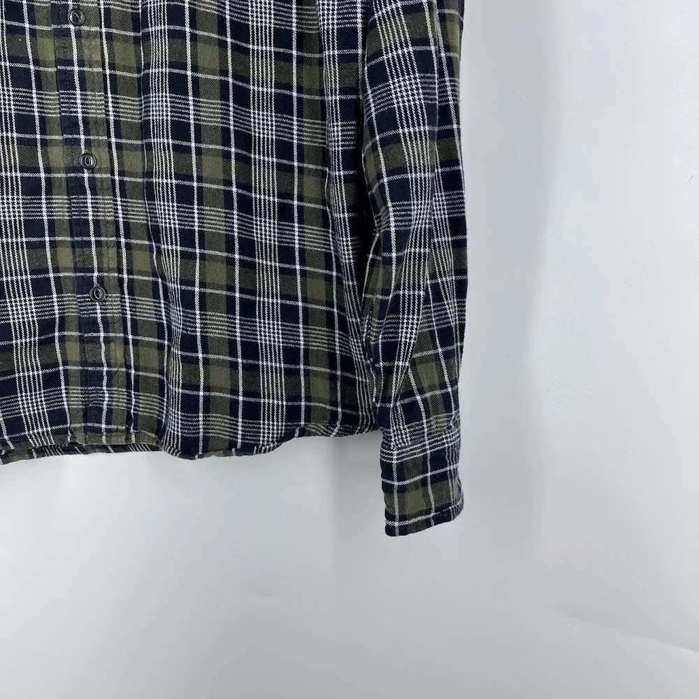 Levis Mens XL Plaid Button Down Shirt Olive Green Black Cotton 3LYLW9702